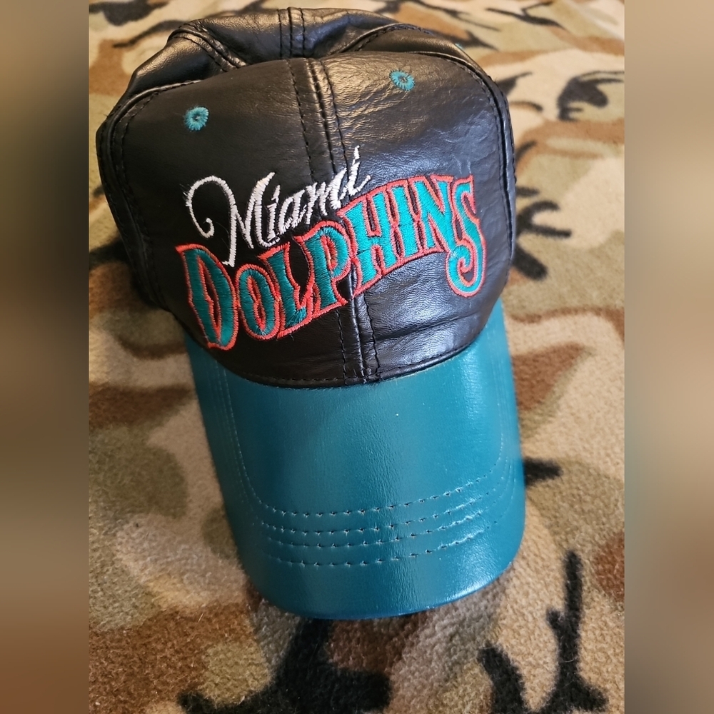 Vintage MIAMI DOLPHINS Leather Baseball Cap. 90's